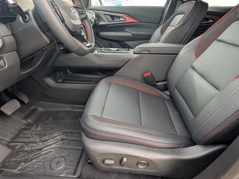 New 2026 Chevrolet Equinox EV RS FWD image 9