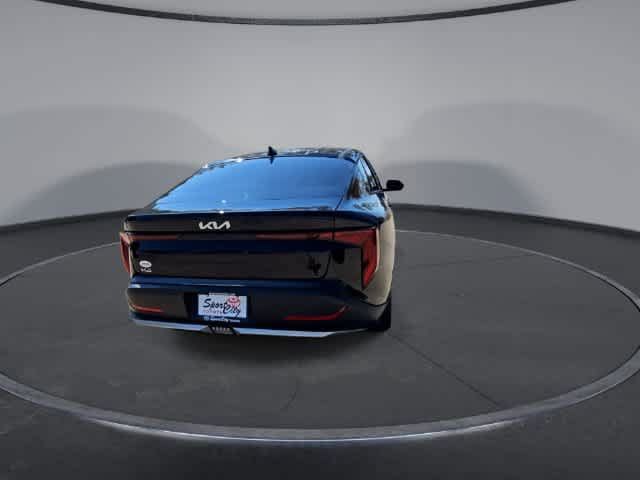 Used 2025 Kia K4 FWD image 7