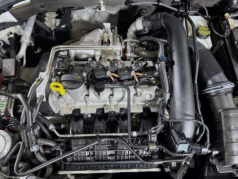 Used 2019 Volkswagen Jetta S w/ Driver Assistance Package image 38