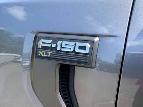 Used 2022 Ford F150 XLT w/ Equipment Group 302A High AWD/4WD image 11