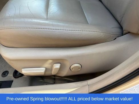 Used 2012 Toyota Camry XLE FWD image 15