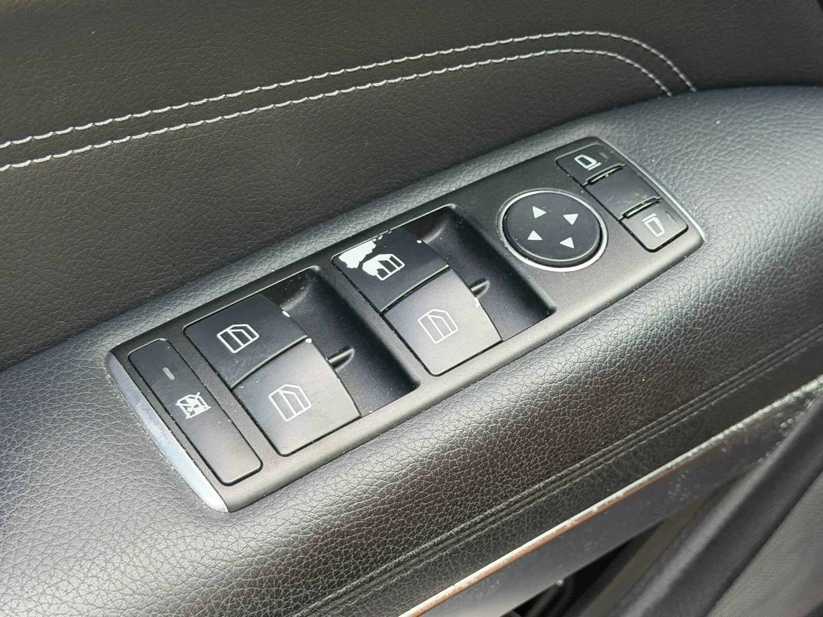 Used 2014 Mercedes-Benz E 350 Cabriolet image 21