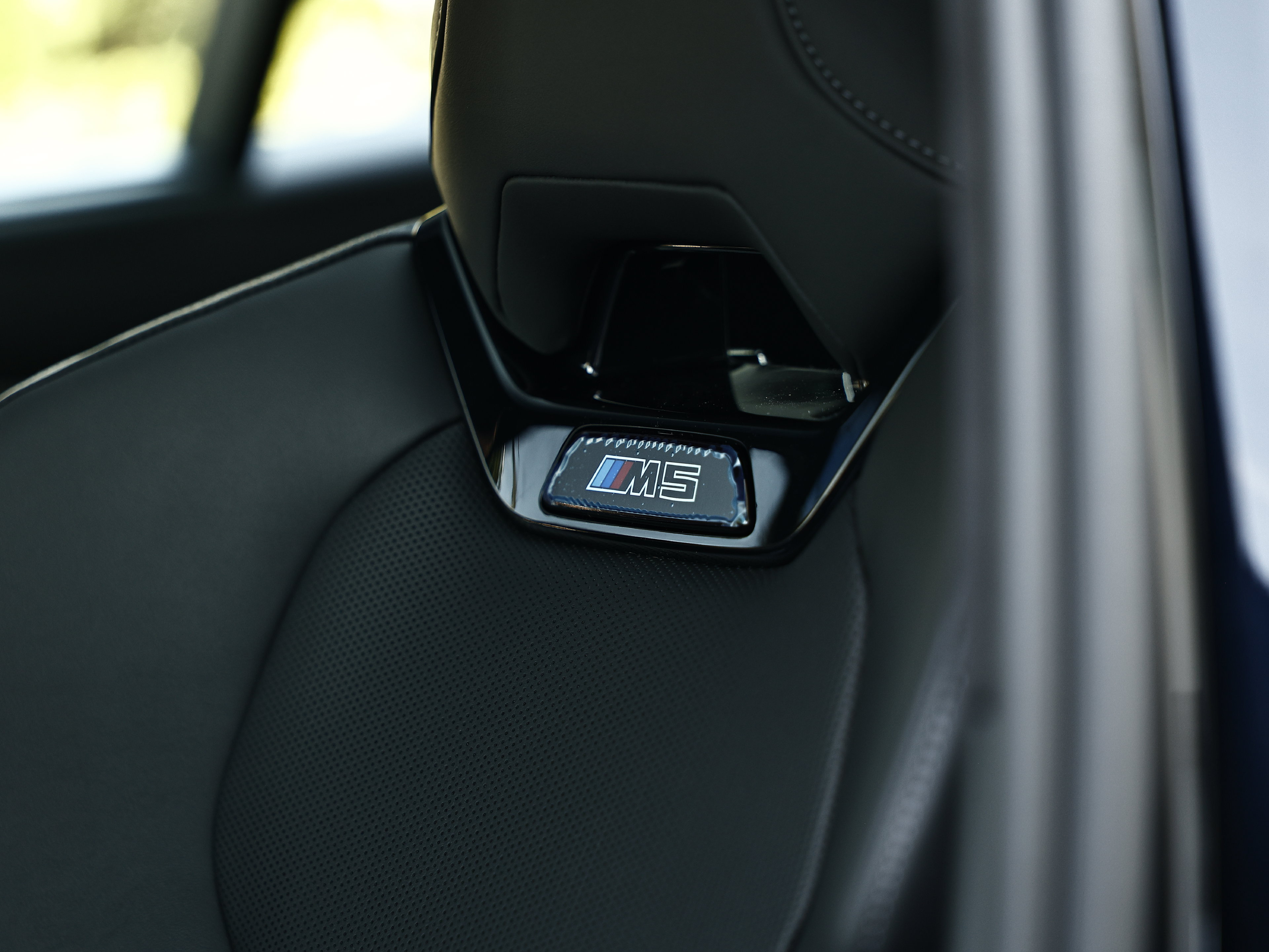 New 2027 BMW M5 w/ Executive Package AWD/4WD image 24