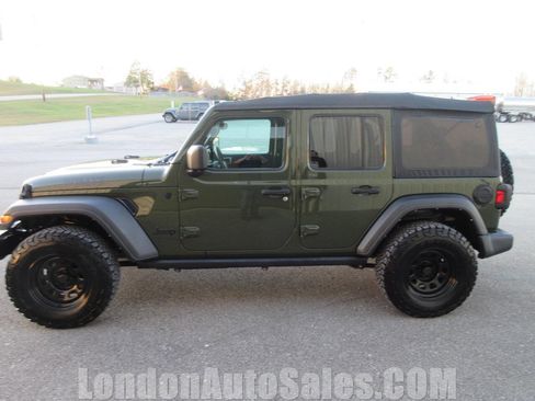Used 2021 Jeep Wrangler Unlimited Sport image 2