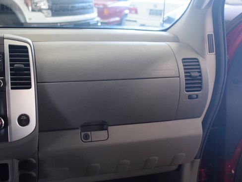 Used 2015 Nissan Frontier Desert Runner RWD image 51