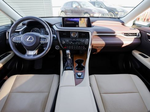 Used 2018 Lexus RX 450h AWD image 25