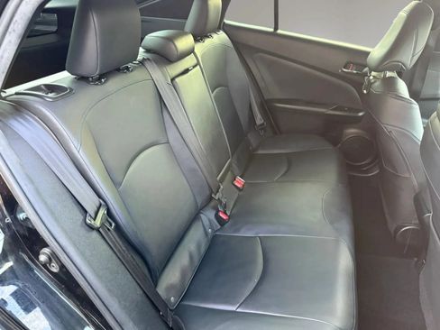 Used 2016 Toyota Prius Four Touring w/ Premium Convenience Package FWD image 33