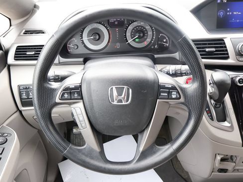 Used 2016 Honda Odyssey SE image 14