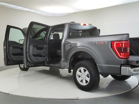 Used 2023 Ford F150 XLT image 12