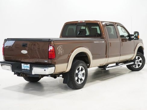 Used 2011 Ford F250 Lariat w/ Camper Pkg image 8