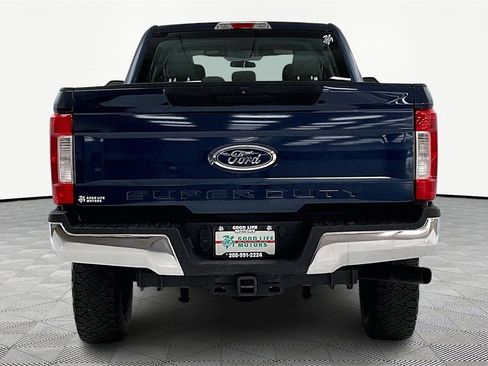 Used 2019 Ford F250 XL w/ Power Equipment Group image 5