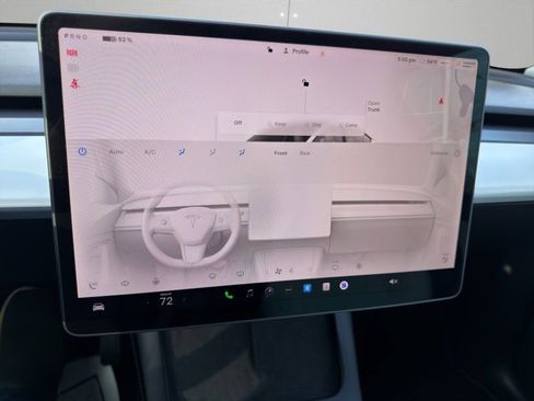 Used 2022 Tesla Model Y Long Range image 17