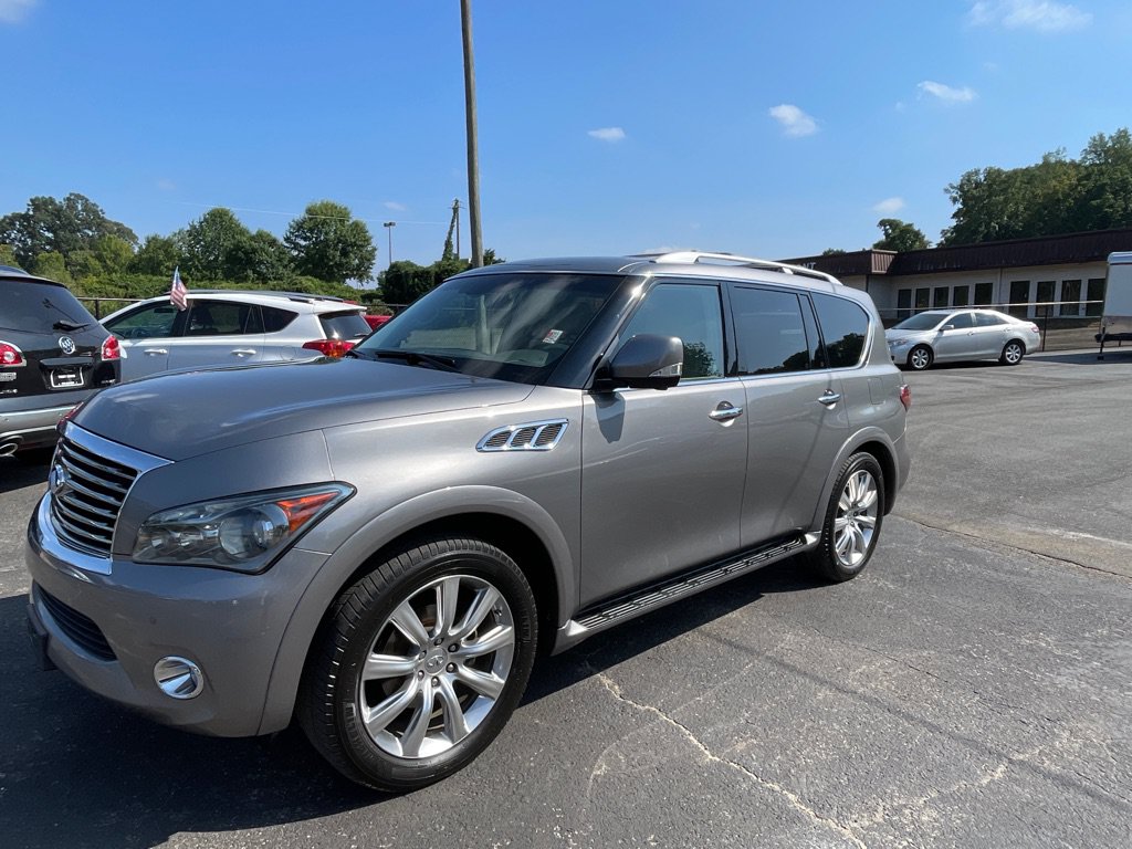 Used 2012 INFINITI QX56 2WD w/ Theater Pkg image 2
