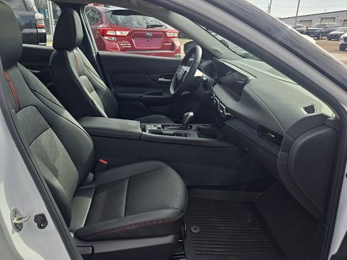 Used 2026 Nissan Sentra SR w/ SR Premium Package image 24