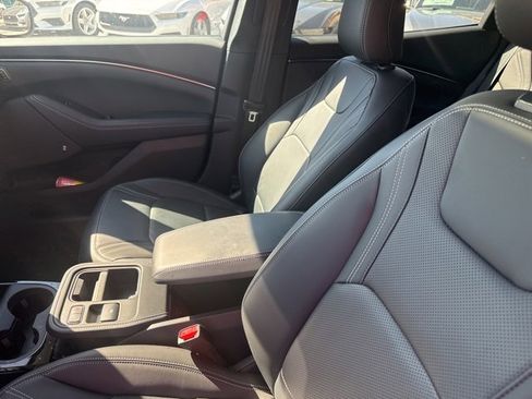 Used 2025 Ford Mustang Mach-E Premium image 11