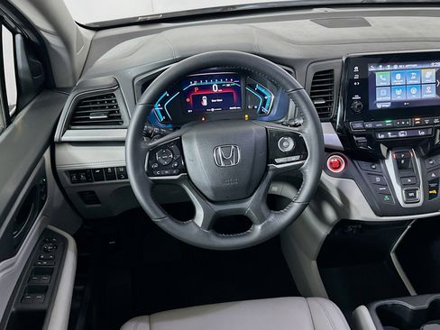 Used 2020 Honda Odyssey EX-L image 18