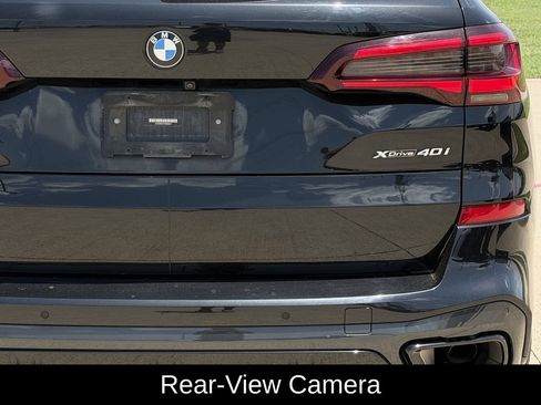 Used 2023 BMW X5 xDrive40i w/ M Sport Package AWD/4WD image 9