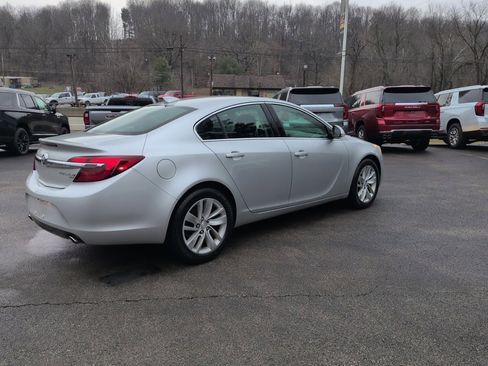 Used 2016 Buick Regal AWD image 6