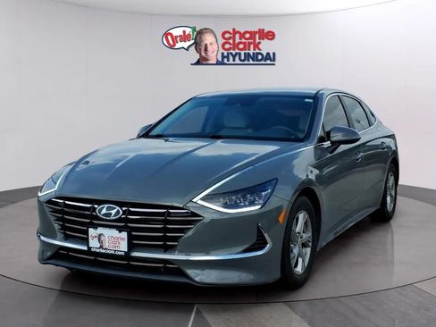 Used 2023 Hyundai Sonata SE FWD image 1