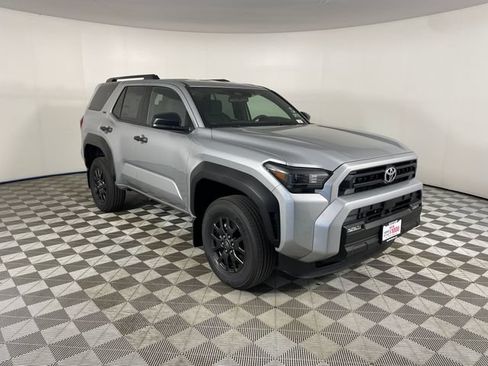 New 2026 Toyota 4Runner SR5 AWD/4WD image 15