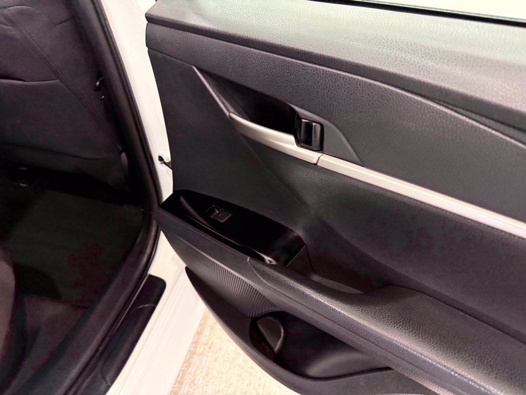 Used 2025 Toyota Camry LE FWD image 26
