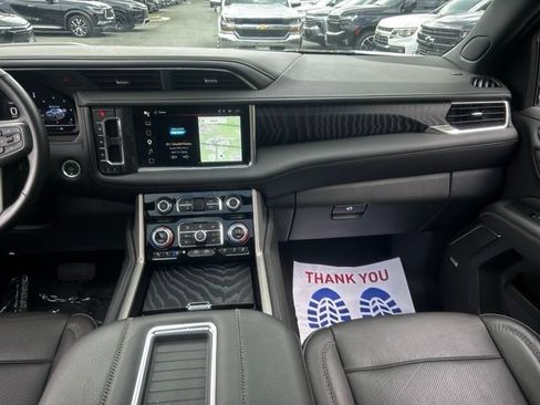 Used 2024 GMC Yukon Denali AWD/4WD image 33