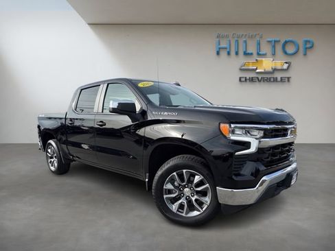 Used 2025 Chevrolet Silverado 1500 LT image 1