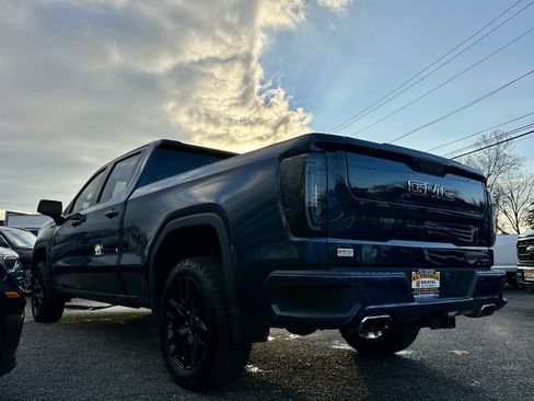 Used 2020 GMC Sierra 1500 Elevation w/ Elevation Value Package image 7