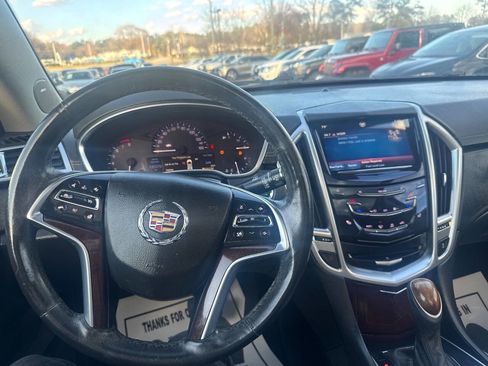 Used 2014 Cadillac SRX Luxury w/ Driver Awareness Package image 26