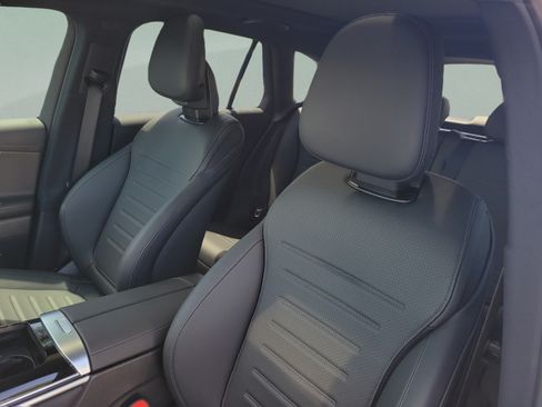 Certified 2026 Mercedes-Benz GLC 300 4MATIC image 18