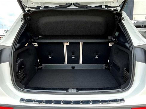 New 2026 Mercedes-Benz GLA 250 4MATIC image 14