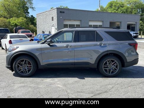 New 2026 Ford Explorer ST image 4