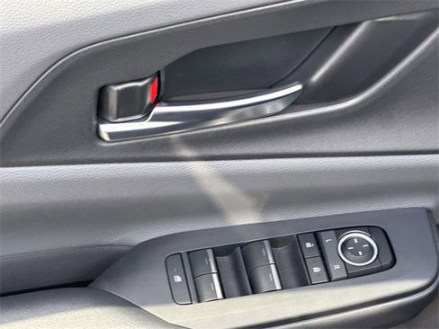 Used 2025 Toyota Prius Limited image 26