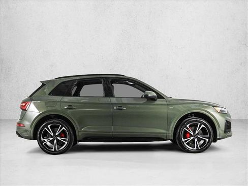 Used 2025 Audi Q5 2.0T Premium Plus w/ Premium Plus Package image 4