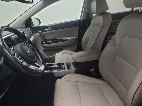 Used 2020 Kia Sportage EX w/ Option Group 15 AWD/4WD image 17