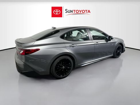 New 2026 Toyota Camry SE FWD image 4