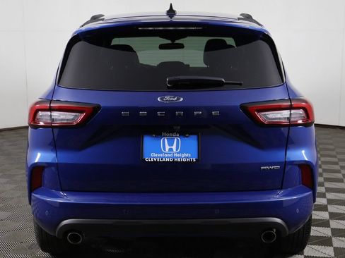 Used 2023 Ford Escape ST-Line w/ Tech Pack #1 AWD/4WD image 12