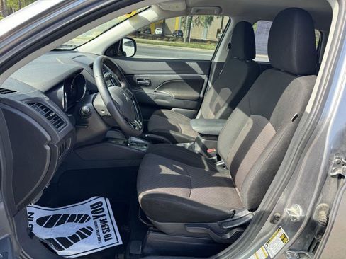 Used 2018 Mitsubishi Outlander Sport ES AWD/4WD image 13