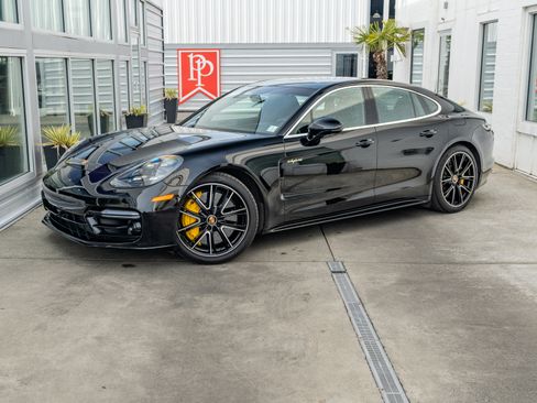 Used 2023 Porsche Panamera Turbo S AWD/4WD image 2