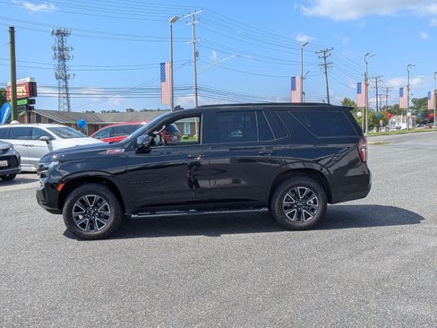 Certified 2023 Chevrolet Tahoe Z71 w/ Luxury Package AWD/4WD image 5