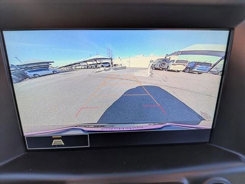 Used 2024 GMC Terrain SLT image 13