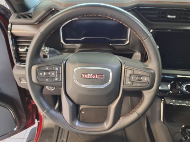 Used 2025 GMC Sierra 1500 AT4 w/ AT4 Premium Package AWD/4WD image 10