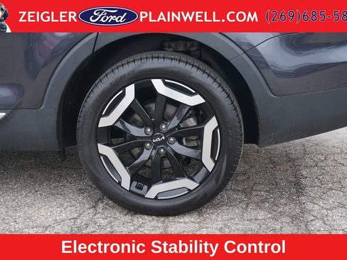 Used 2025 Kia Telluride S AWD/4WD image 9