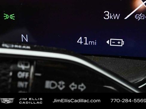 New 2025 Cadillac Escalade IQ Luxury 2 image 12