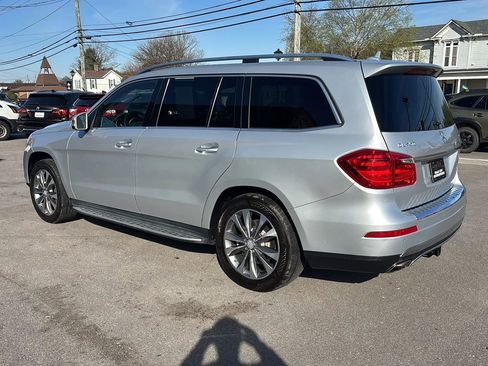 Used 2015 Mercedes-Benz GL 450 4MATIC image 9