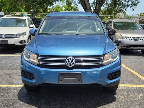 Used 2017 Volkswagen Tiguan S FWD image 2
