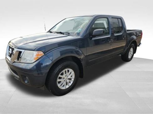 Used 2019 Nissan Frontier SV image 10