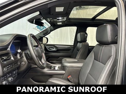 Certified 2024 Chevrolet Suburban RST w/ Luxury Package image 11