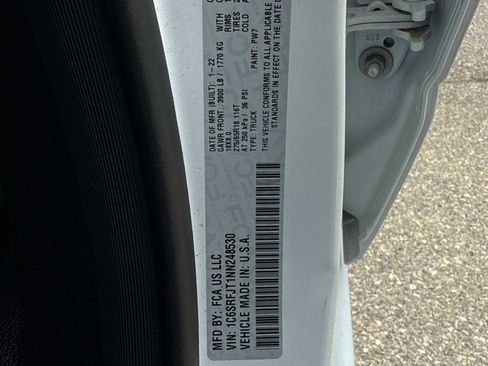 Used 2022 RAM 1500 Laramie image 30