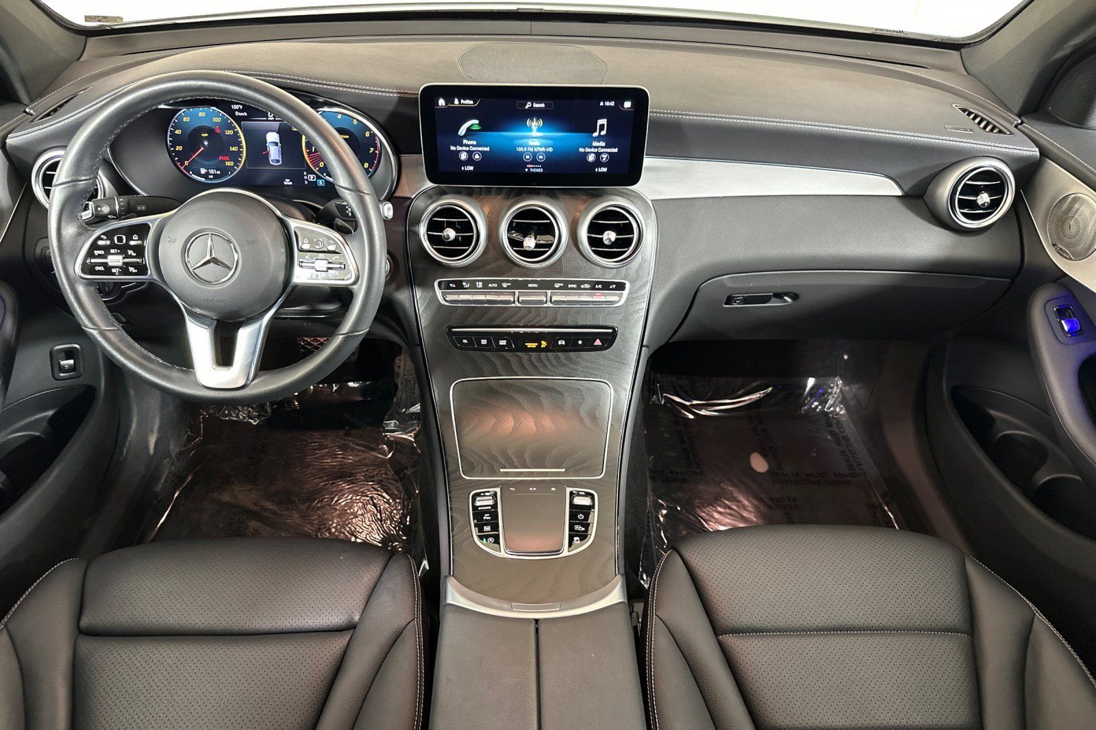 Used 2023 Mercedes-Benz GLC 300 4MATIC Coupe image 12